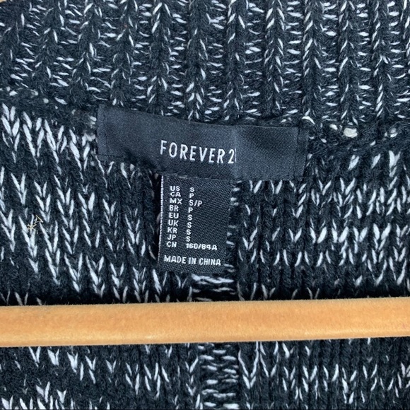Forever 21 Black Long Sweater - Picture 13 of 14
